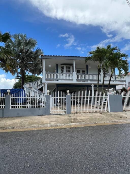 Mayaguez Spacious 3 Bedroom Villa Exterior photo